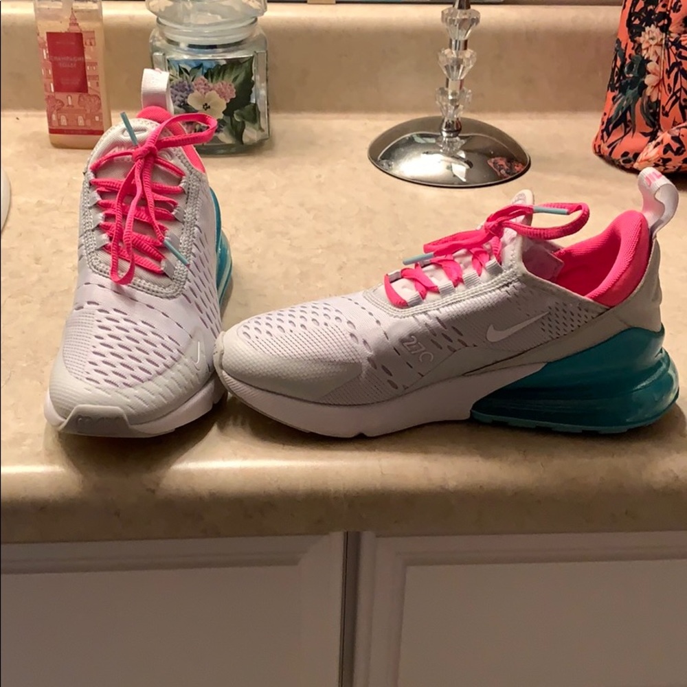 Nike Air MAX 2070 - Picture 3 of 6